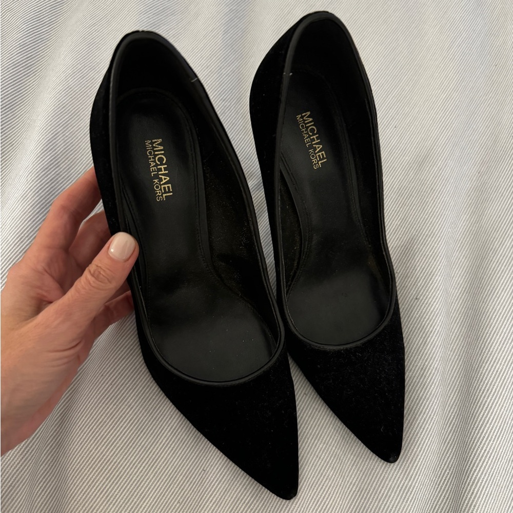 MICHAEL KORS heels size 7. Worn once.